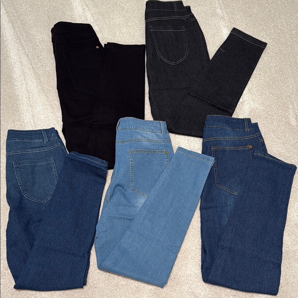 Brand New! Women's Lot (5 pairs) Jeans Collection - Black, Dark Blue, Light Blue